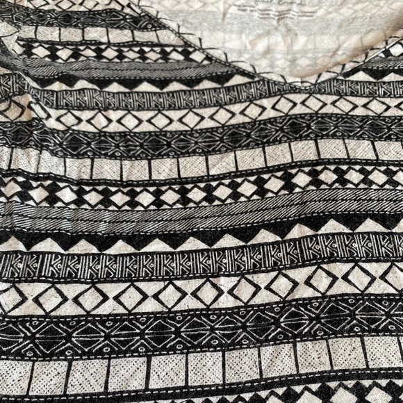 Shirt - Picture 2 of 2